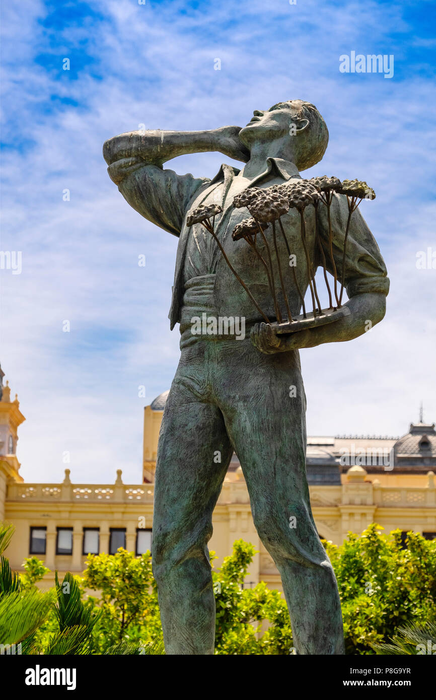 Statue de l'Biznaguero traditionnelles, la ville de Malaga. Costa del Sol, Andalousie. Le sud de l'Espagne Europe Banque D'Images