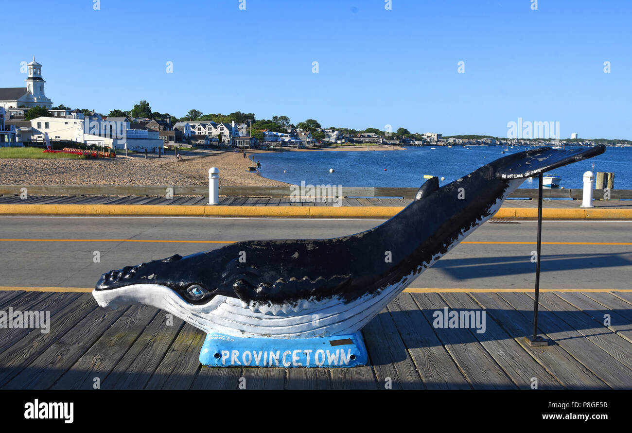 Une baleine en céramique sur la jetée à Provincetown, Massachusetts à Cape Cod Banque D'Images