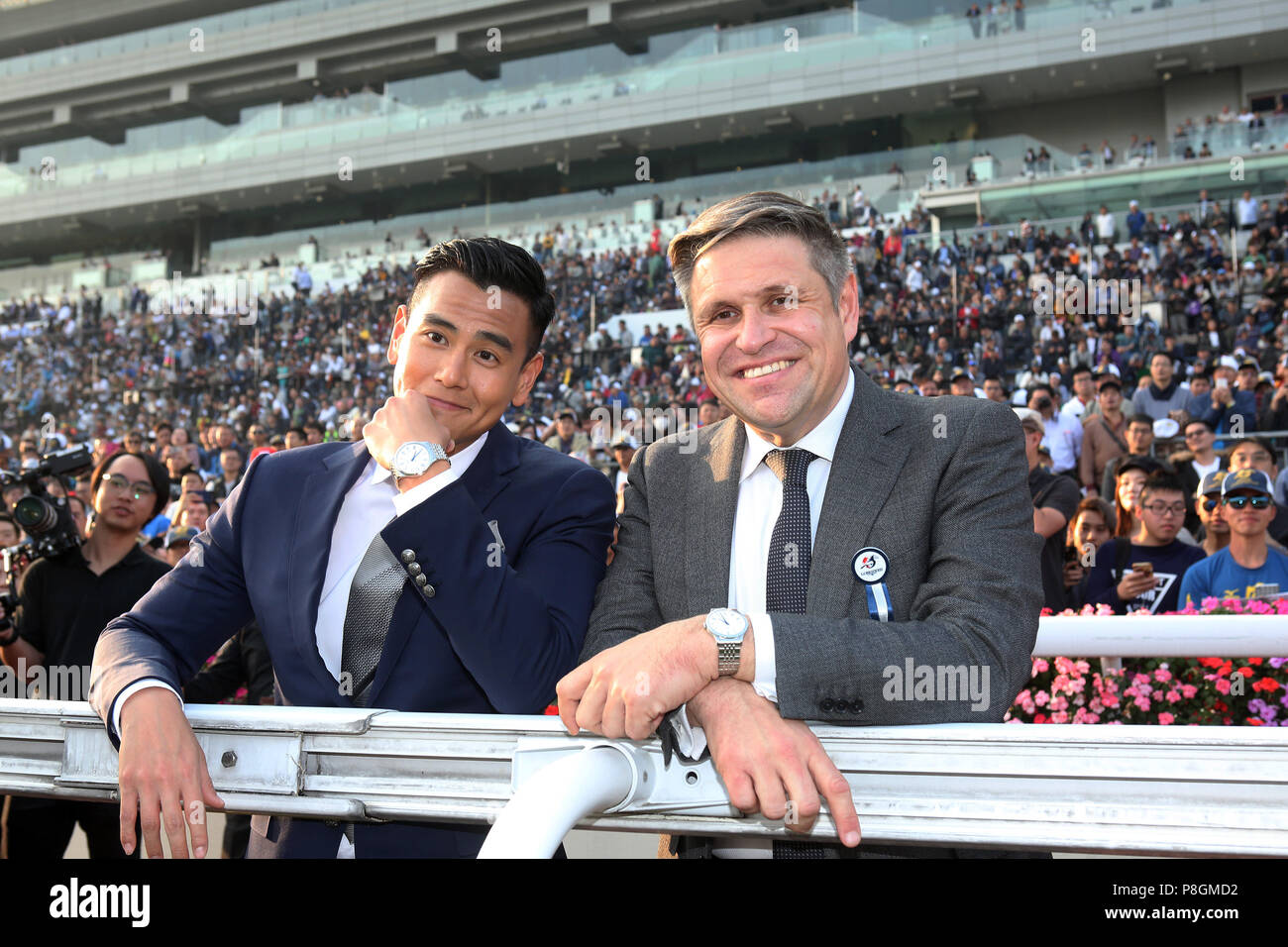 Hong Kong, Chine, Portrait de l'acteur Eddie Peng (à gauche) et Juan-Carlos Capelli Banque D'Images