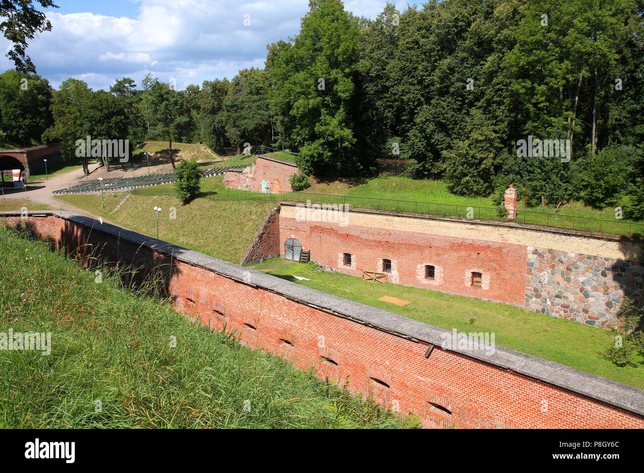 Brique ancienne forteresse Boyen à Gizycko, Pologne. Banque D'Images