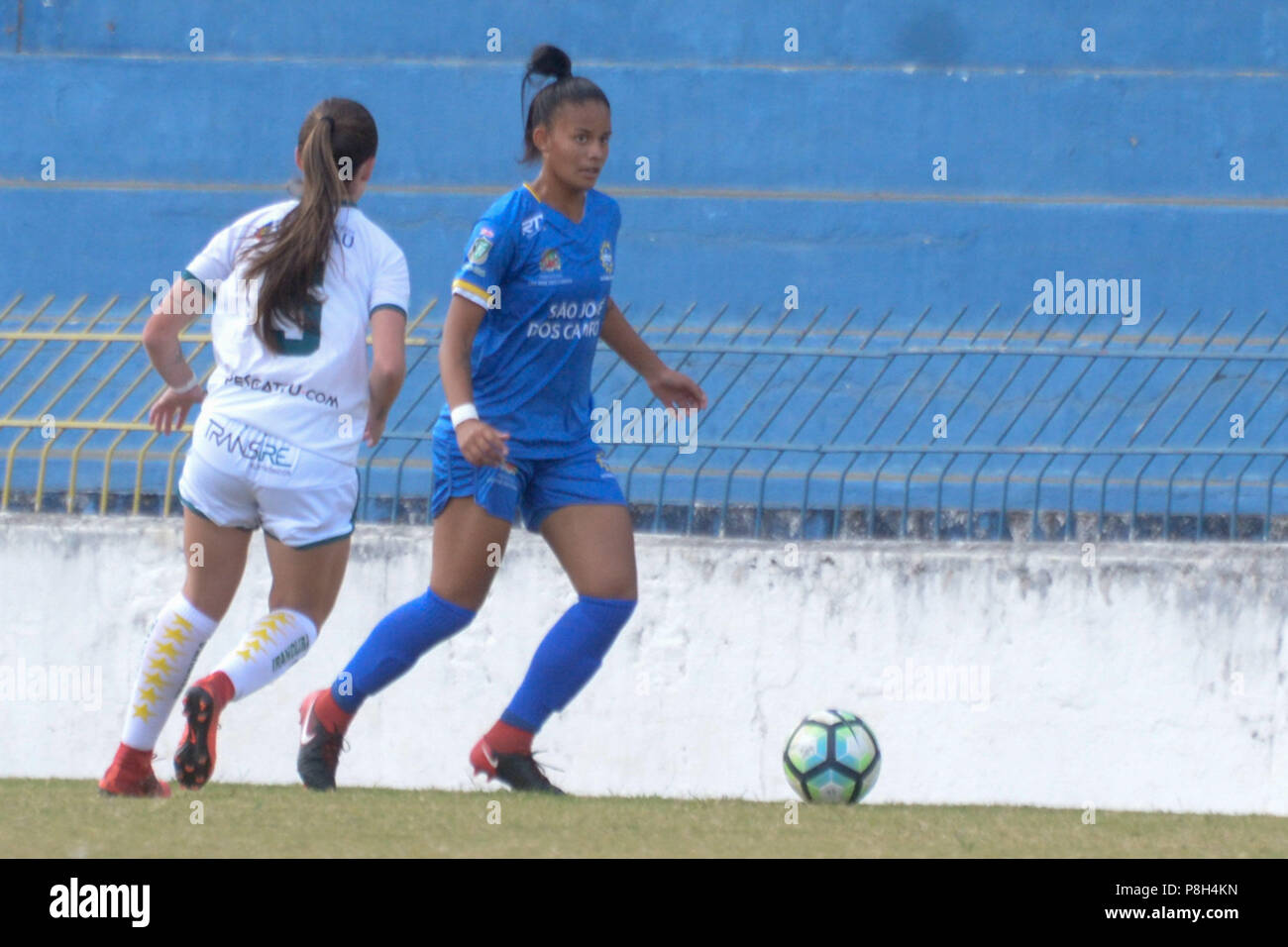 SÃO José dos Campos (SP - 11.07.2018 : São José SP X IRANDUBA SUIS - Lance entre São José CE (SP) et d'Iranduba (AM), valable du 10e jeu de la ronde femmes brésiliennes&# 39;ccer Cha Championship organisait ce mercredi (11) au stade Martins Pereira dans Sãoé dos Campos (SP). (Photo : CO : Caio Rocha/Fotoarena) Banque D'Images