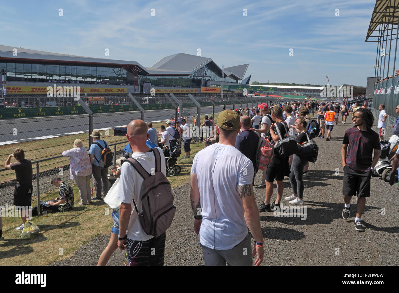 Silverstone Circuit de Formule 1 et l'entrée des spectateurs, le Northamptonshire, West Midlands, England, UK Banque D'Images