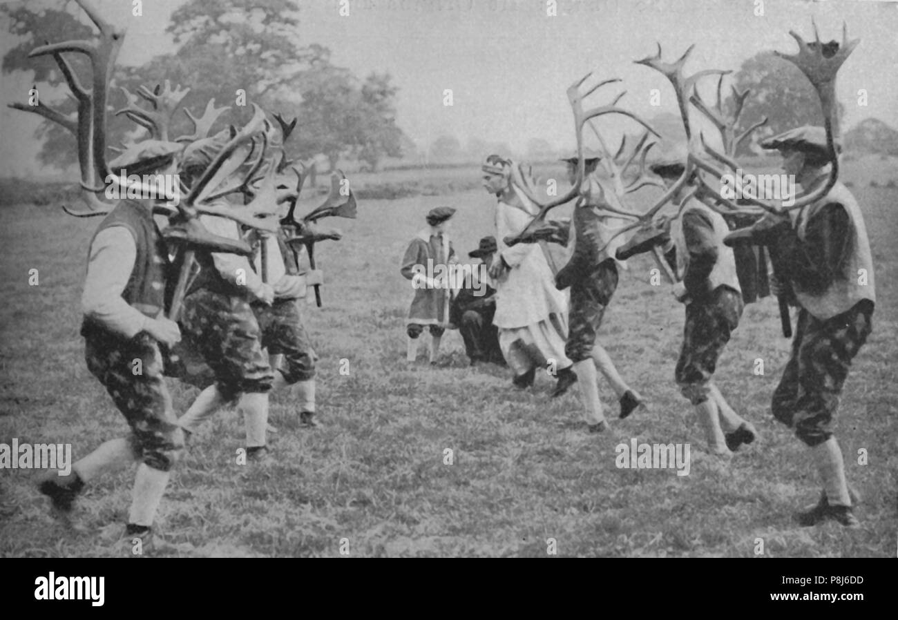 'Anciennes Formes de la danse toujours maintenue en Angleterre - La Corne Dance', c1935. Artiste : Inconnu. Banque D'Images