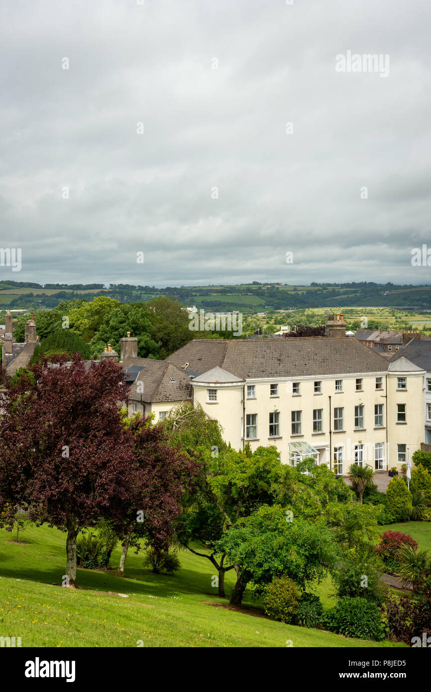 Quartier de Raleigh à Youghal, en Irlande. Le College and College Gardens. Banque D'Images