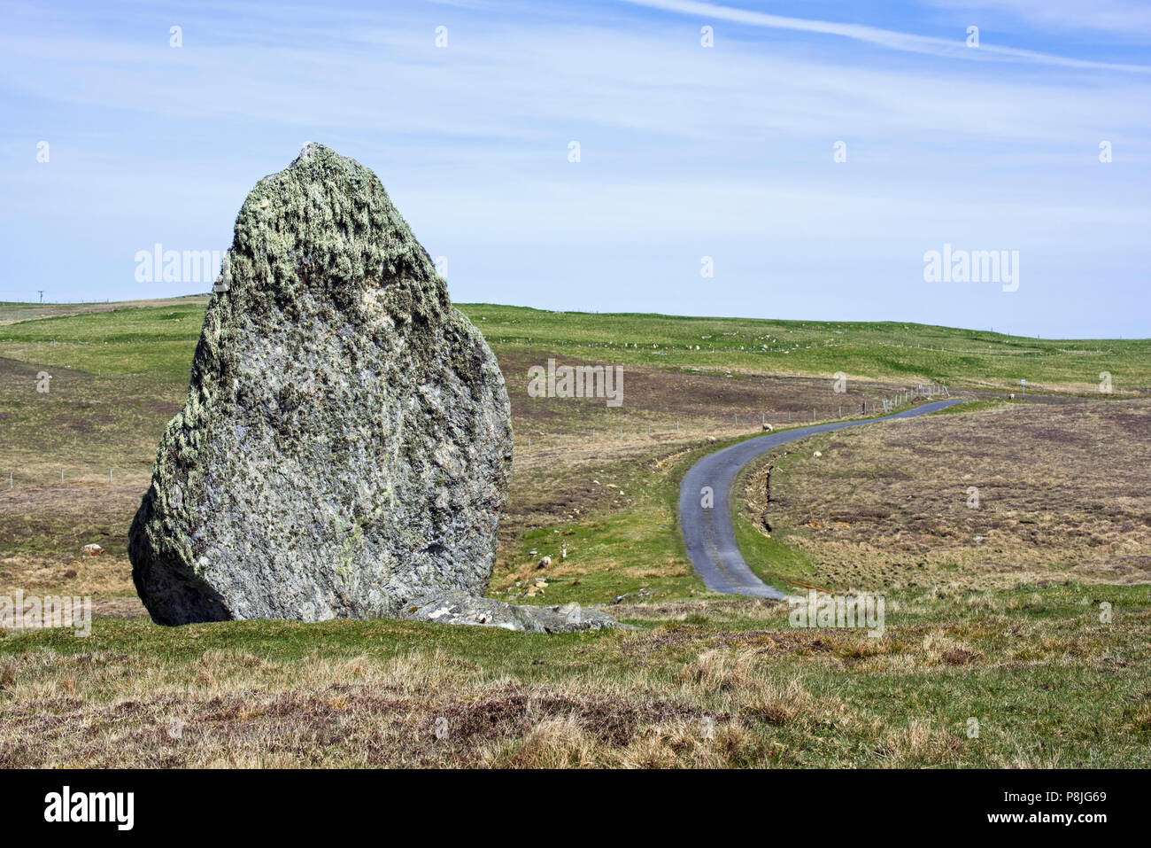 Bordastubble / Pierre menhir à Unst, plus grand standing stone dans les îles Shetland, Écosse, Royaume-Uni Banque D'Images