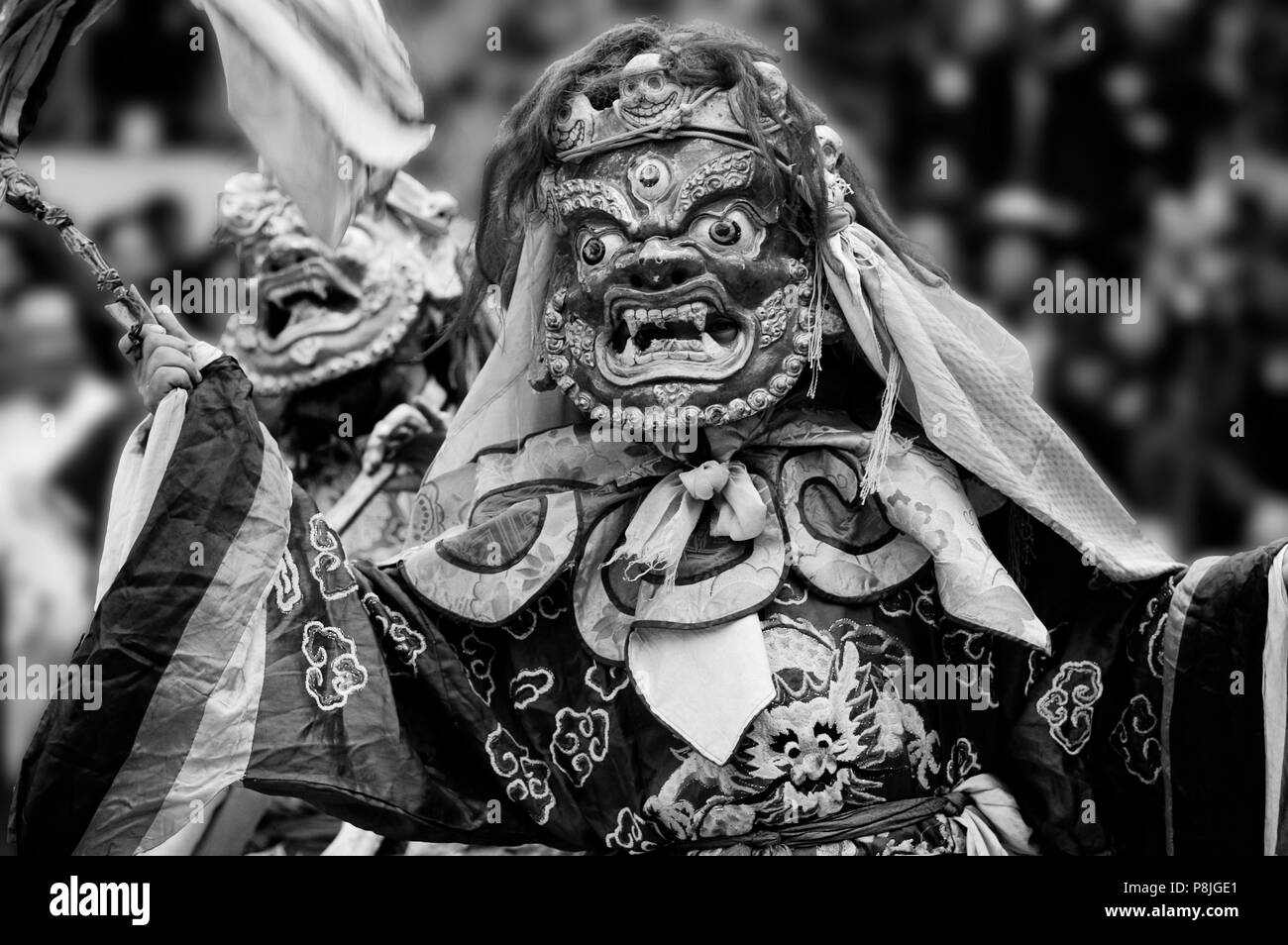 Démons et divinités protecteur dompte la négativité au Monlam Chenpo, Katok Dorjeden - Monastère, Kham (Tibet), Shanghai, Chine Banque D'Images