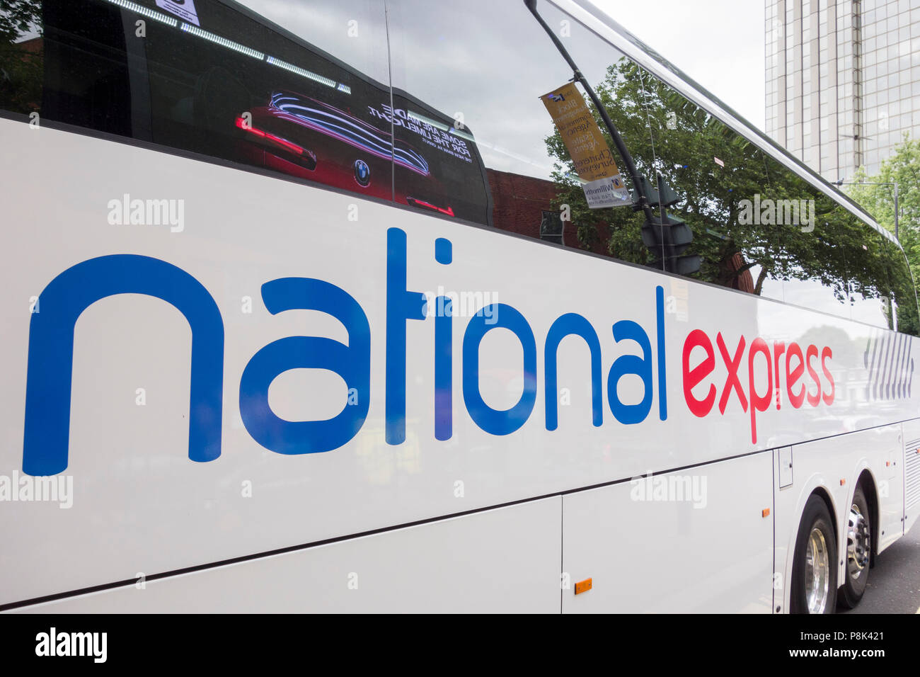 National Express Coach à Hammersmith, Londres, UK Banque D'Images