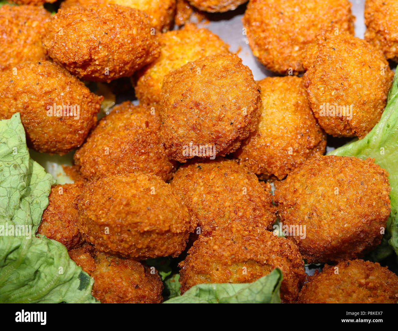 Boules de falafel frit Banque D'Images