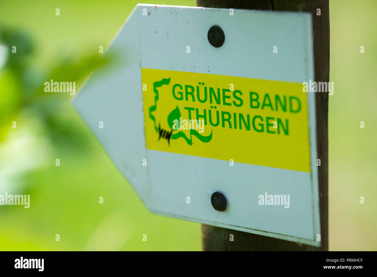 Panneau routier le long de la ceinture verte allemande une initiative de conservation pour protéger l'ancienne inaccessible borderzone entre l'Est et l'ouest de l'Allemagne Banque D'Images