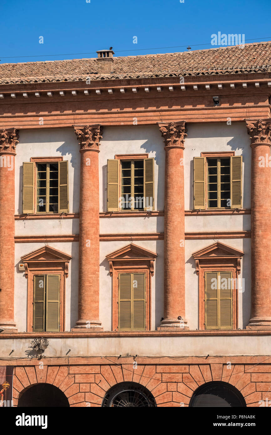 Bâtiment historique de Foligno, Pérouse, Ombrie, Italie : Palazzo Trinci Banque D'Images