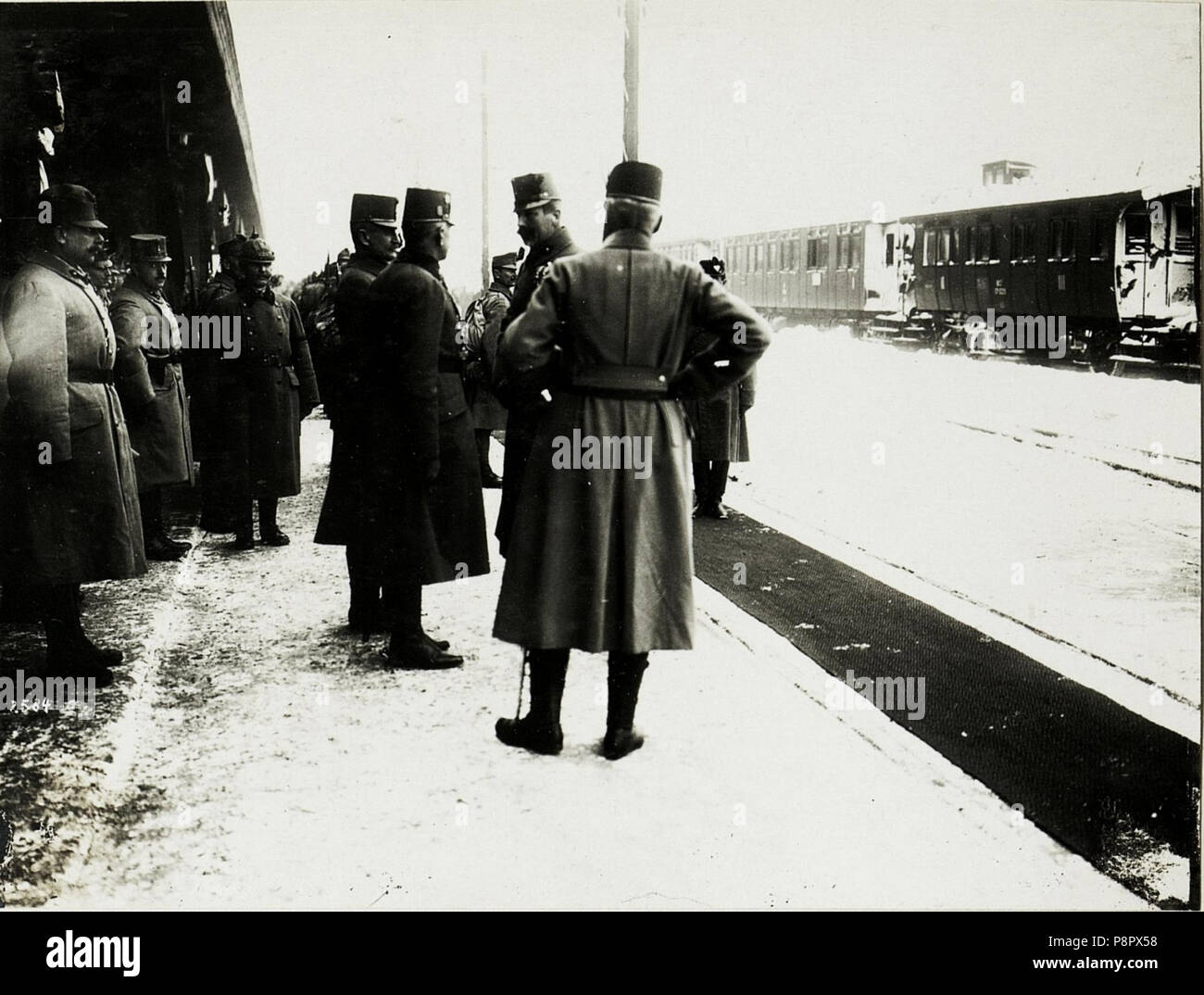 576 vor dem Kaiserempfang en Italy 15.1.1917, Erzherzog Eugen im Gespräch mit Exzellenz Roth und Exzellenz Goiginger. BildID (15588141) Banque D'Images