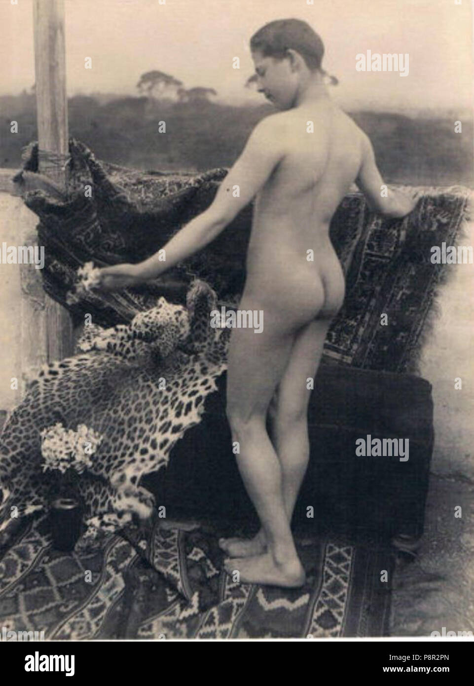 465 Pluschow, Wilhelm von (1852-1930) - n. 6834 - Beautés siciliennes, p. 157 Banque D'Images