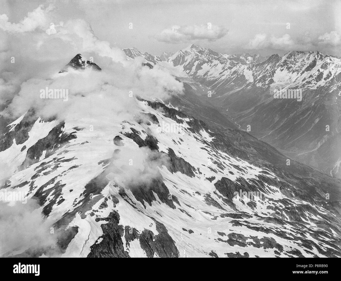 78 CH-NB - Lötschental - Eduard Spelterini - EAD-WEHR-32098-B Banque D'Images