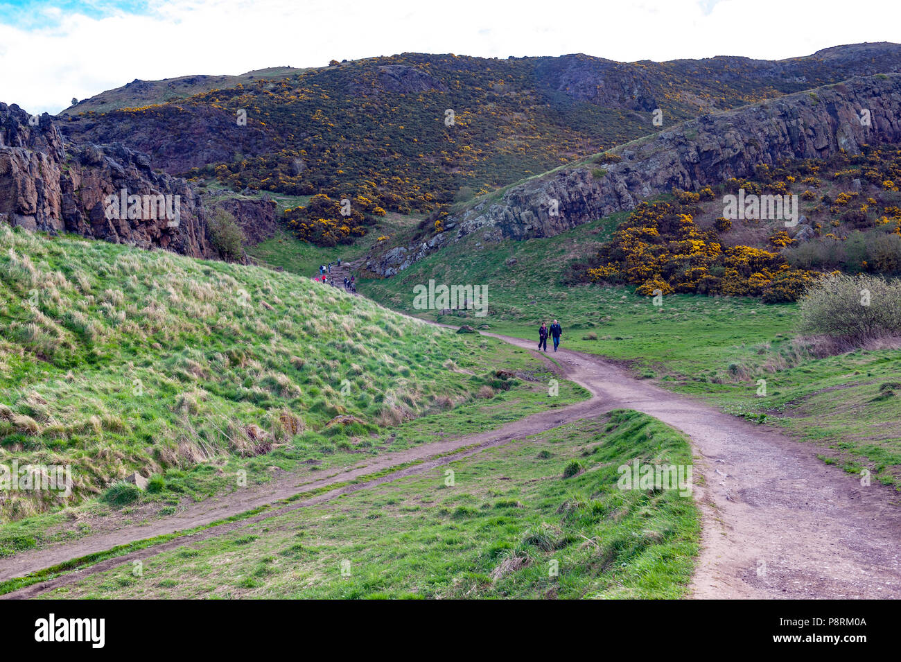 Les pentes des collines sur une randonnée à vélo jusqu'à Arthur's Seat, le point le plus élevé à Édimbourg situé à Holyrood Park, Ecosse, Royaume-Uni Banque D'Images