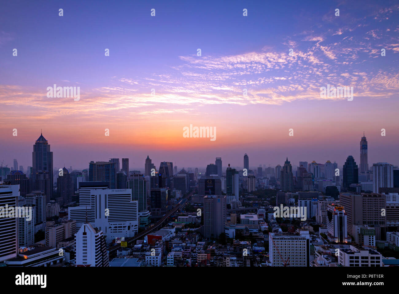 Bangkok city skyline at sunset, Thaïlande Banque D'Images