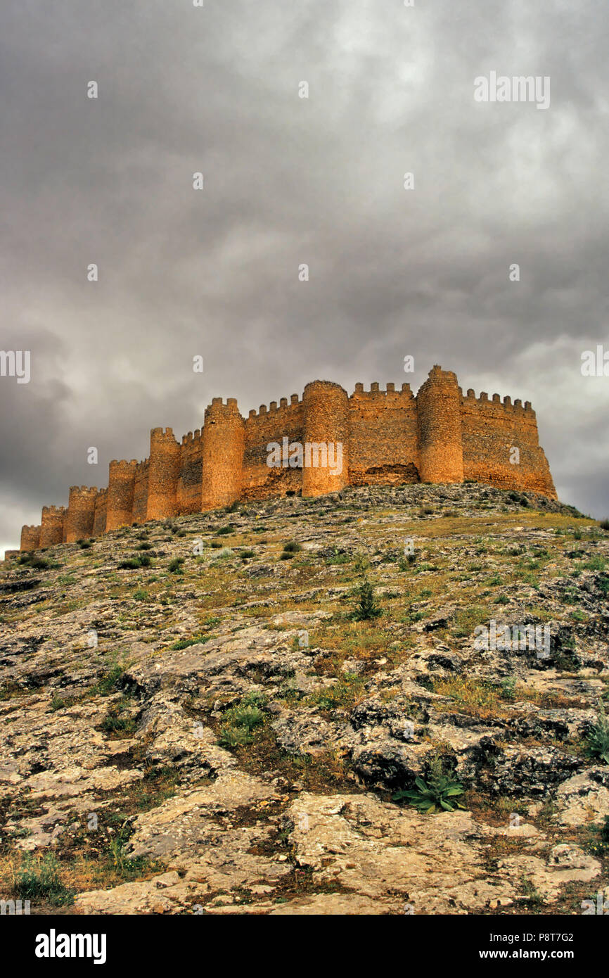 Ruines de châteaux à Berlanga de Duero, Espagne, Castille-León Banque D'Images