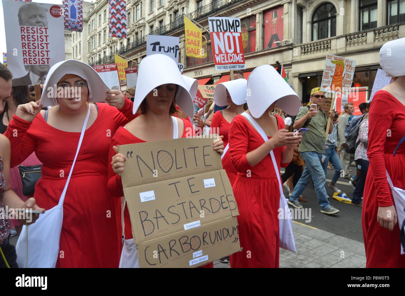 Londres, le 13 juillet 2018, manifestation de protestation contre le Président Trump se rendant sur le UK Crédit : Eunice Wilson/Alamy Live News Banque D'Images