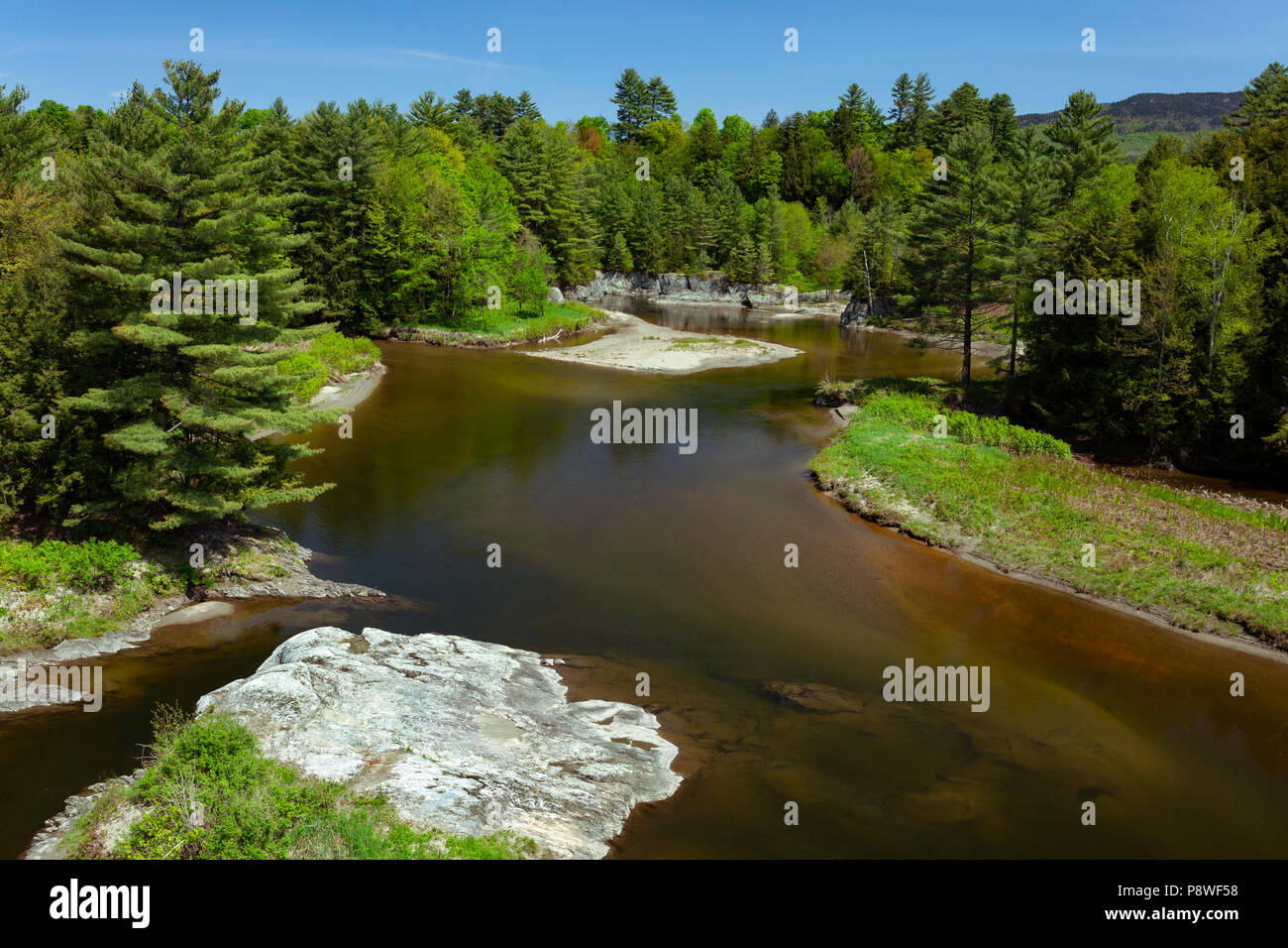 Vue de la rivière Lamoille à partir de la Route 100 Banque D'Images