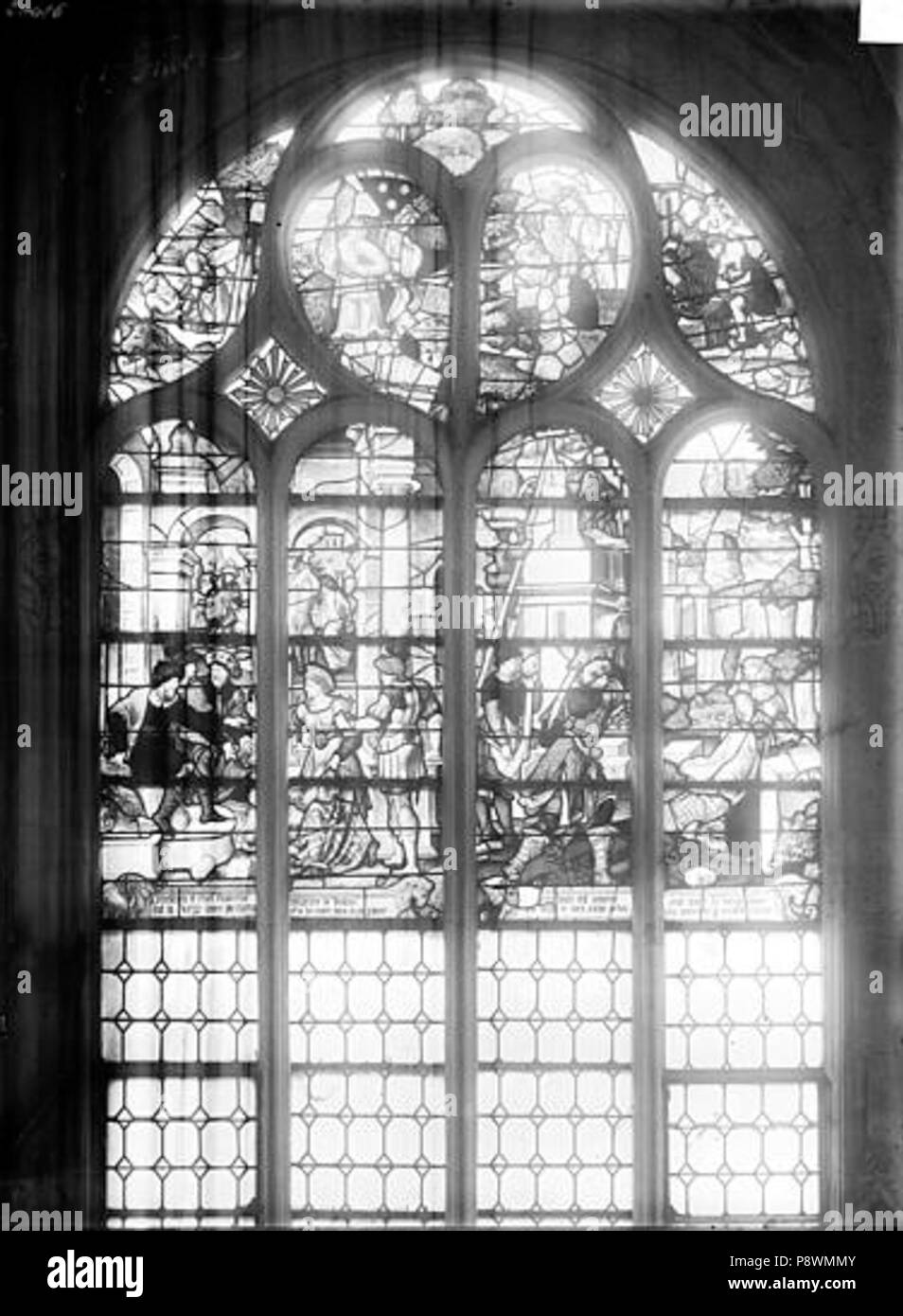 77 Cathédrale Saint-Maclou - Vitrail, Vie de Saint Fiacre - Pontoise - Médiathèque de l'architecture et du patrimoine - APMH00020415 Banque D'Images