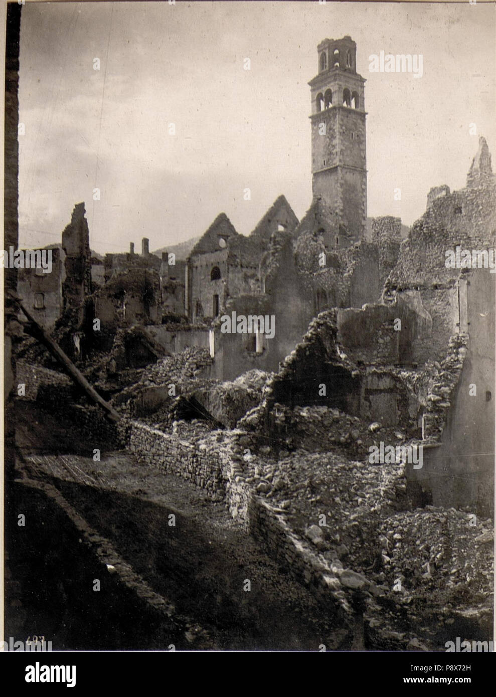 Castello tesino Banque de photographies et d’images à haute résolution