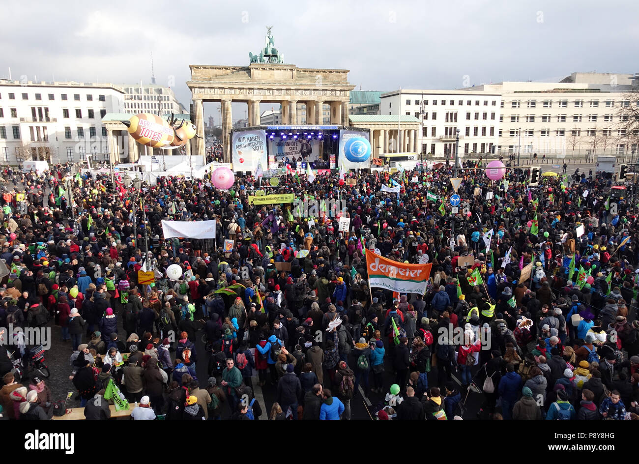 Berlin, Allemagne, la démonstration - nous sommes malades ! En face de la porte de Brandebourg Banque D'Images