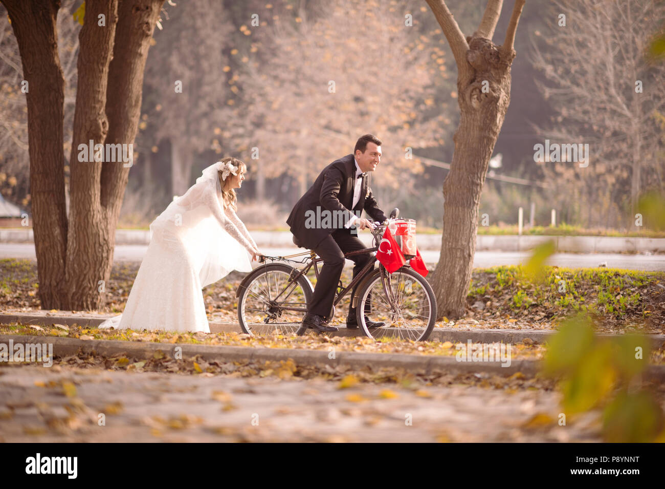 Téléchargement gratuit Images Les Maries De Mariage Photo De Mariage Drole Epoux Amour Mariage le plus cool salutations