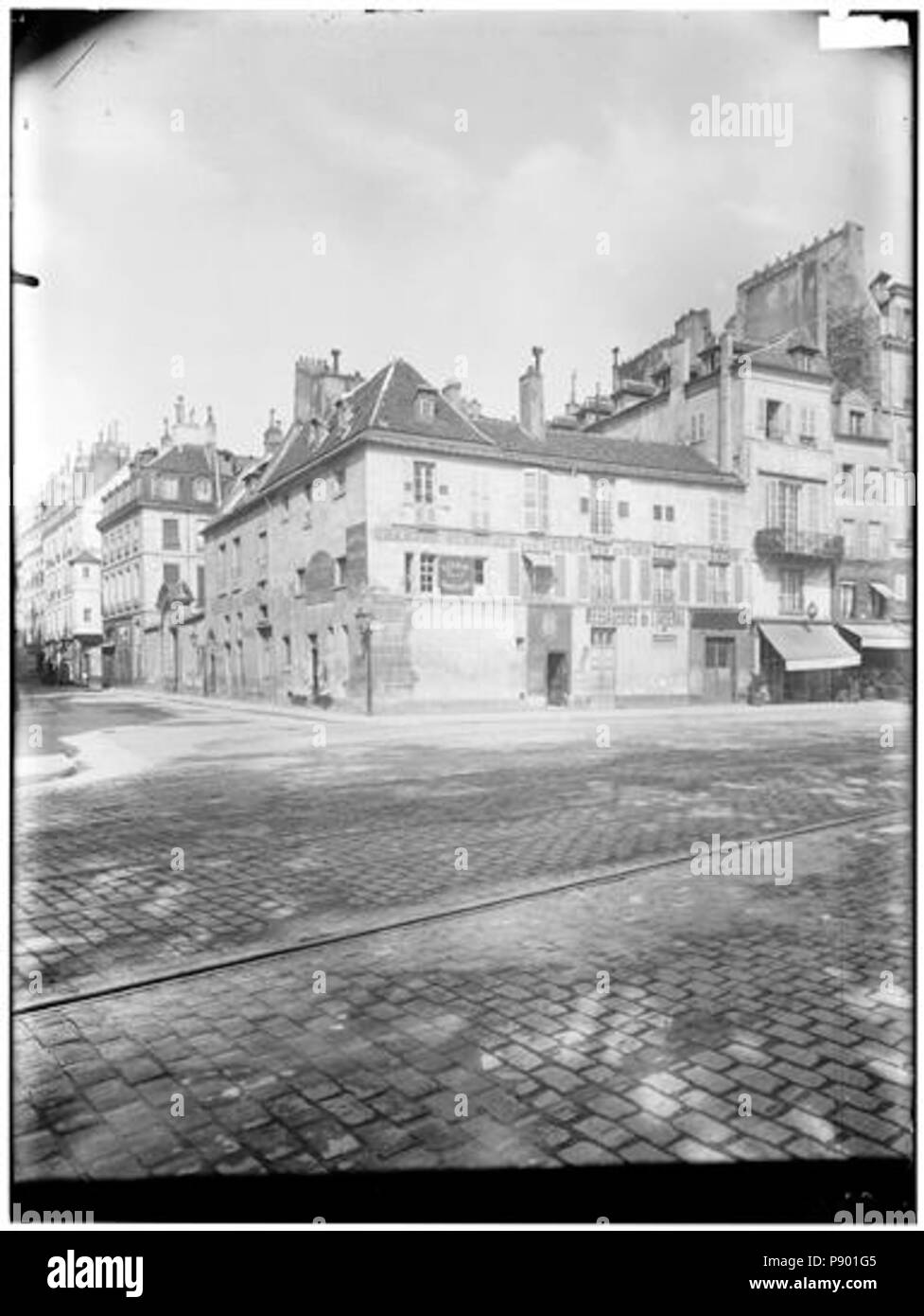 334 L'Hôtel de la Vieuville - Vue du quai - Paris 04 - Médiathèque de l'architecture et du patrimoine - APMH00037699 Banque D'Images