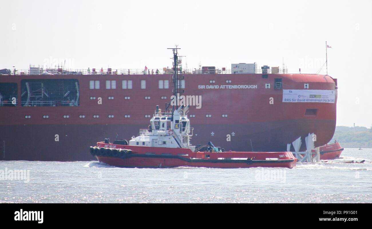 Liverpool, UK Le navire de recherche polaire, a appelé les RR David Attenborough lance de Cammell Laird Shipyard dans le Merseyside, le navire de 10 000 tonnes est il plus grand navire civil à être construit au Royaume-Uni pendant 30 ans. Ian crédit Fairbrother/Alamy Live News Banque D'Images