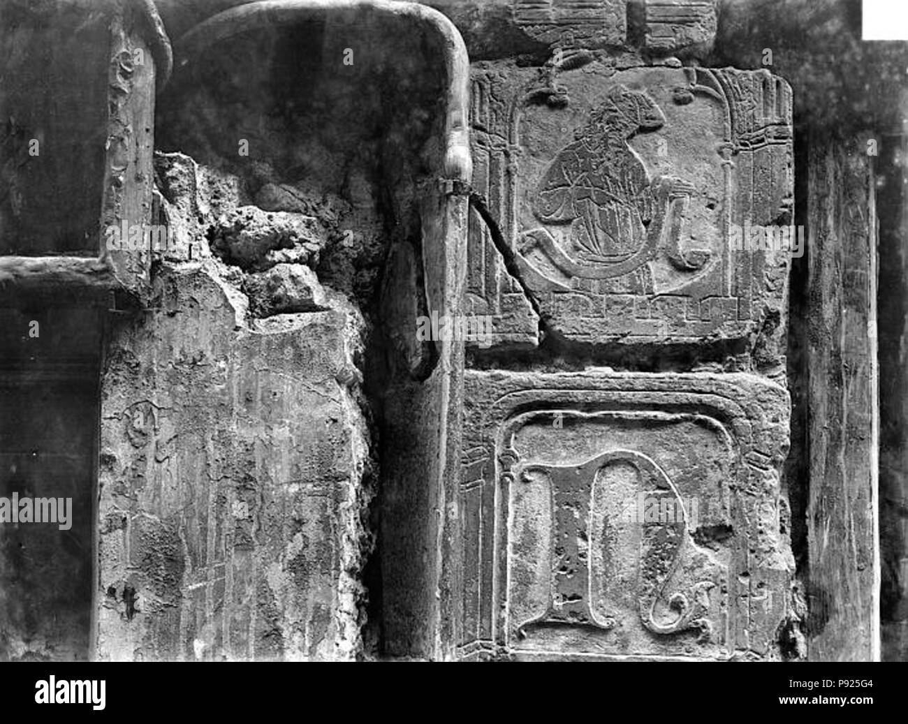 408 Maison dite de Nicolas Flamel - Détail de la façade, lettre N - Paris - Médiathèque de l'architecture et du patrimoine - APMH00015955 Banque D'Images