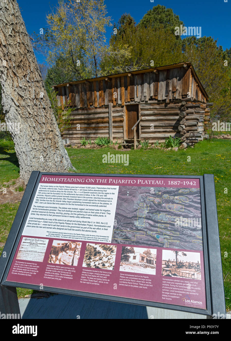 Nouveau Mexique, Los Alamos, Romero cabine, construit 1913, homesteading informations Inscription Banque D'Images