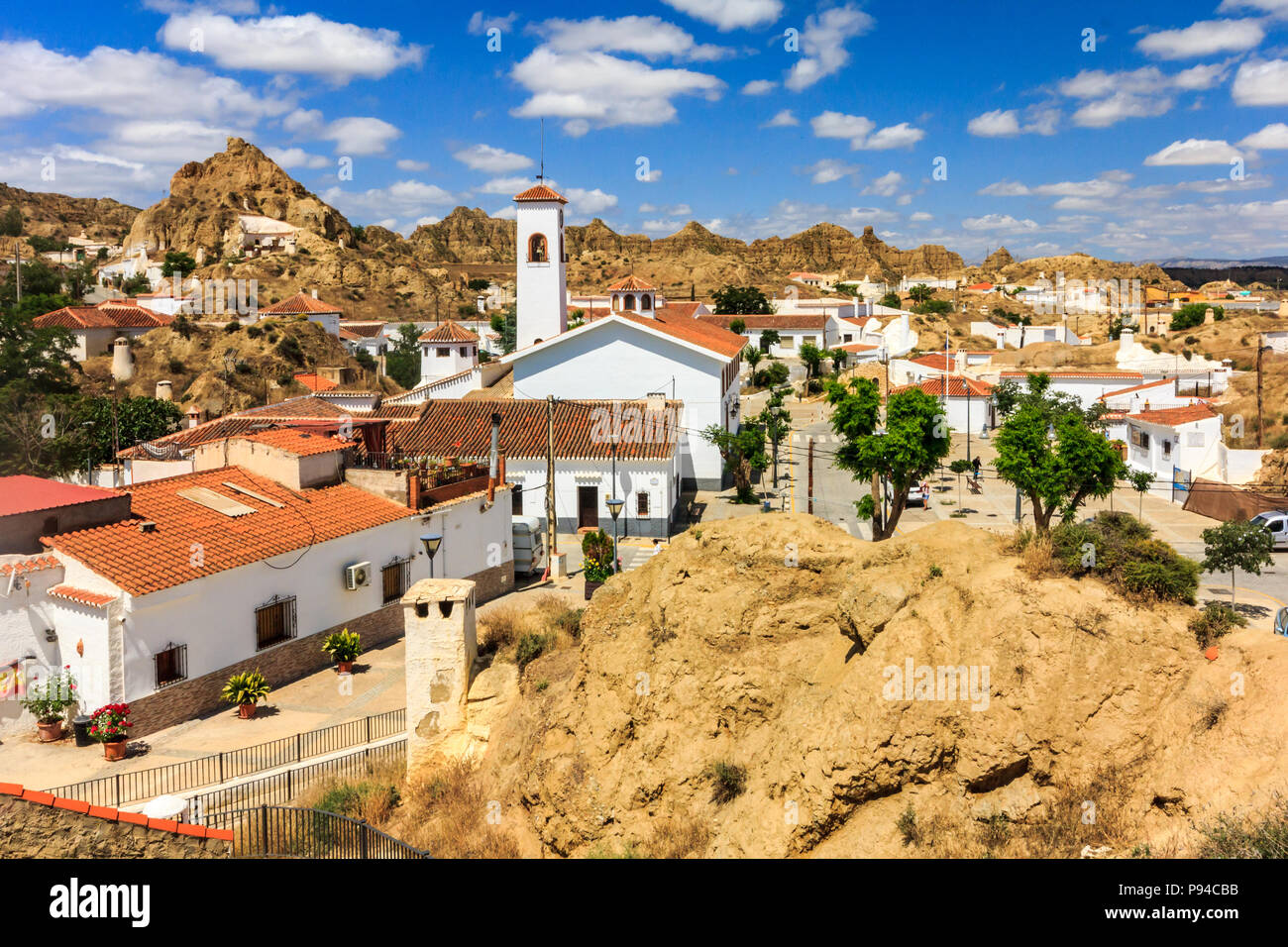 Quartier maison troglodyte à Guadix, province de Grenade, Espagne Banque D'Images