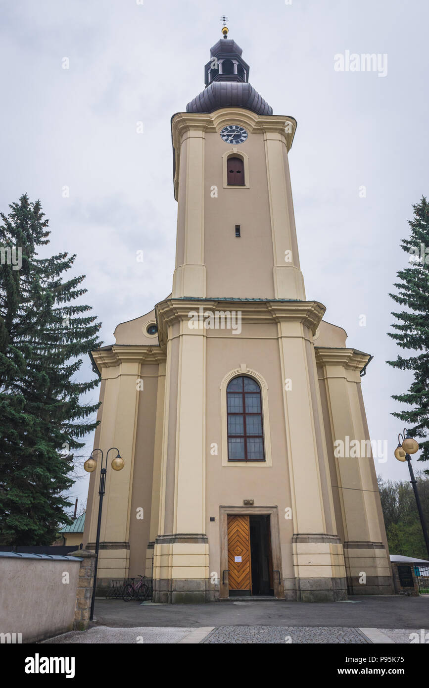 Église de Tous les Saints à Roznov pod Radhostem town dans la région de Zlin, République Tchèque Banque D'Images