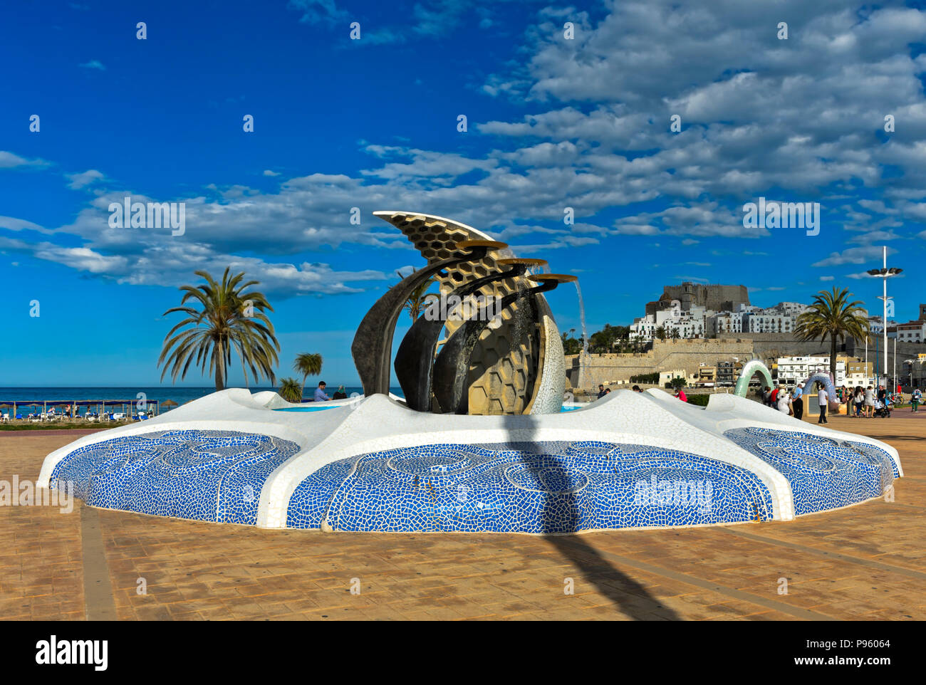 Fontaine de l'ACDE, Peníscola, Costa del Azahar, province de Castellon, Espagne Banque D'Images