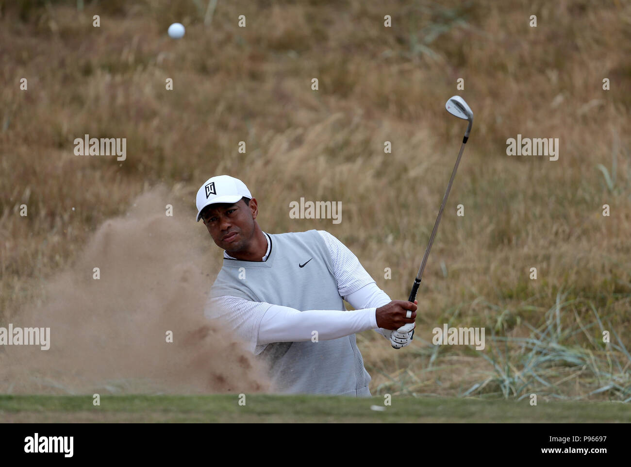 Tiger Woods au cours de l'aperçu le premier jour de l'Open Championship 2018 à Carnoustie Golf Links, Angus. Banque D'Images
