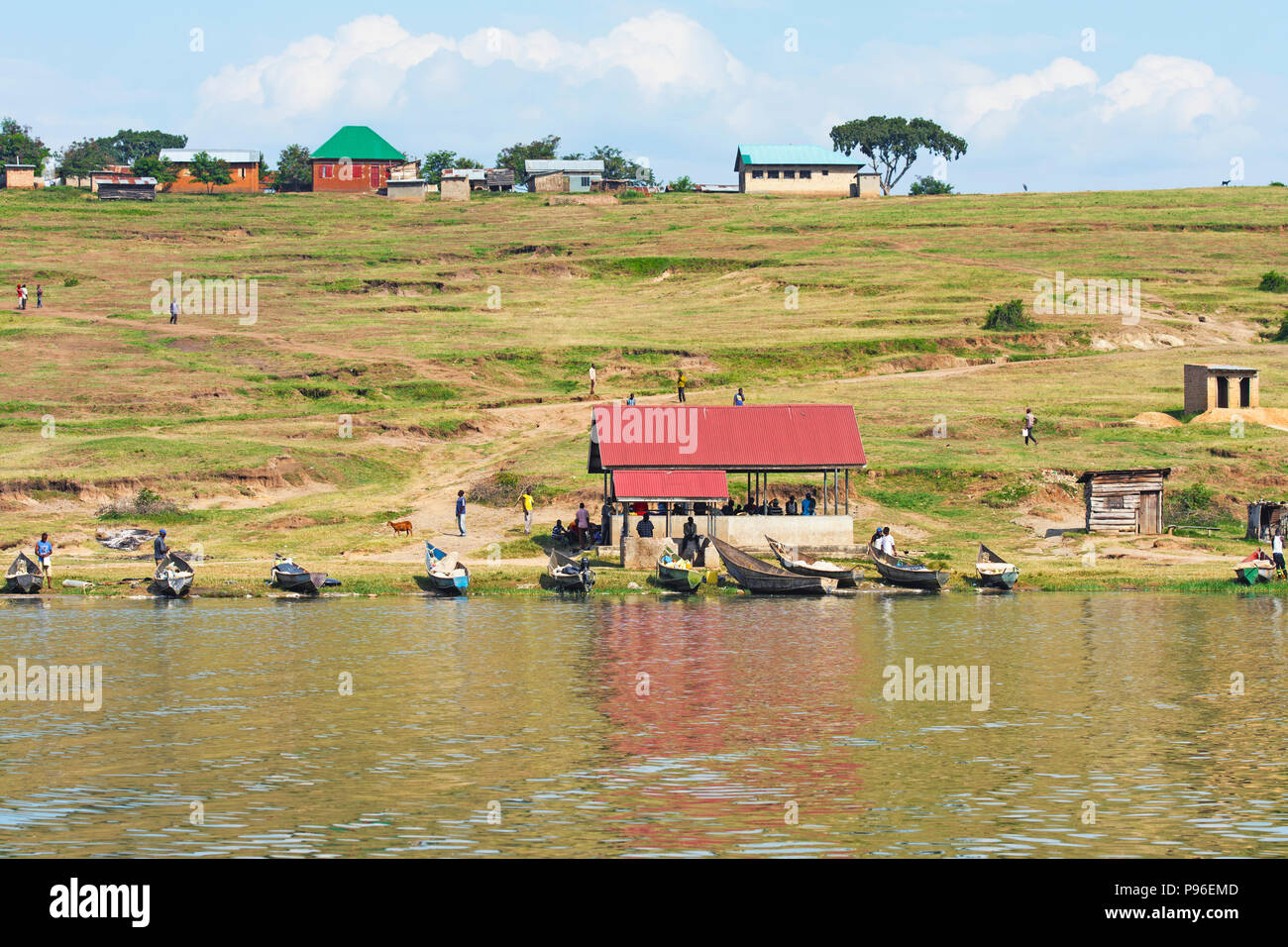 Village de pêcheurs, Canal Kazinga, Ouganda Banque D'Images
