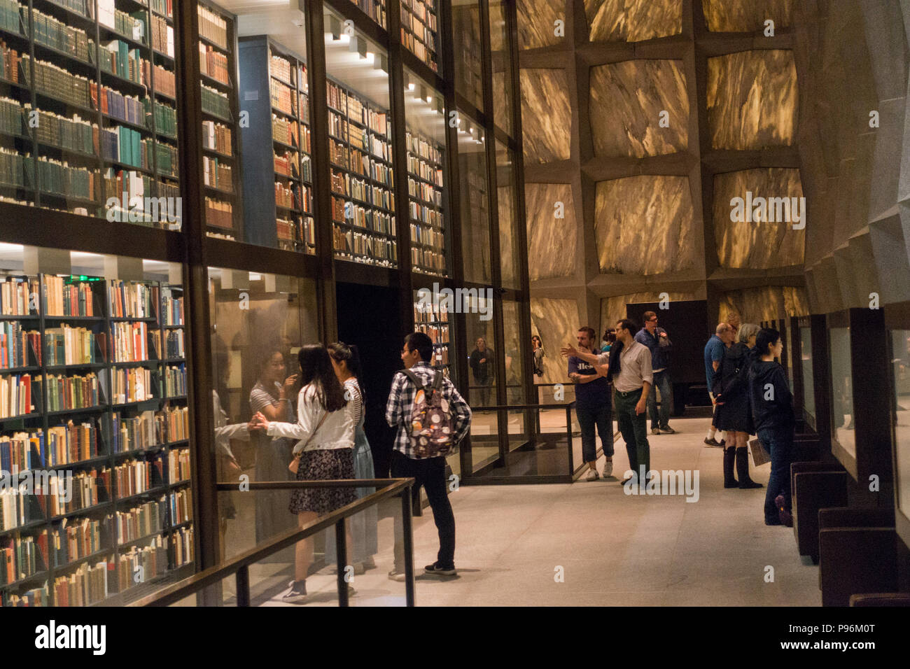 Beinecke rare book and manuscript library New Haven CT Banque D'Images