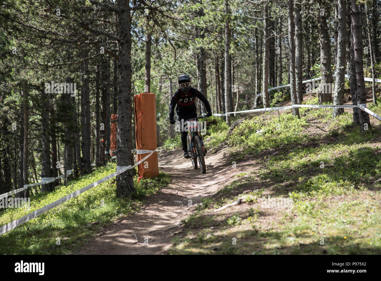 Vallnord, La Massana, Andorre. 15 juillet 2018. Course de descente, l'UCI, la Coupe du Monde de vélo de montagne, Andorre Vallnord. 15/07/2018 Credit : Martin Silva Cosentino / Alamy Live News Banque D'Images