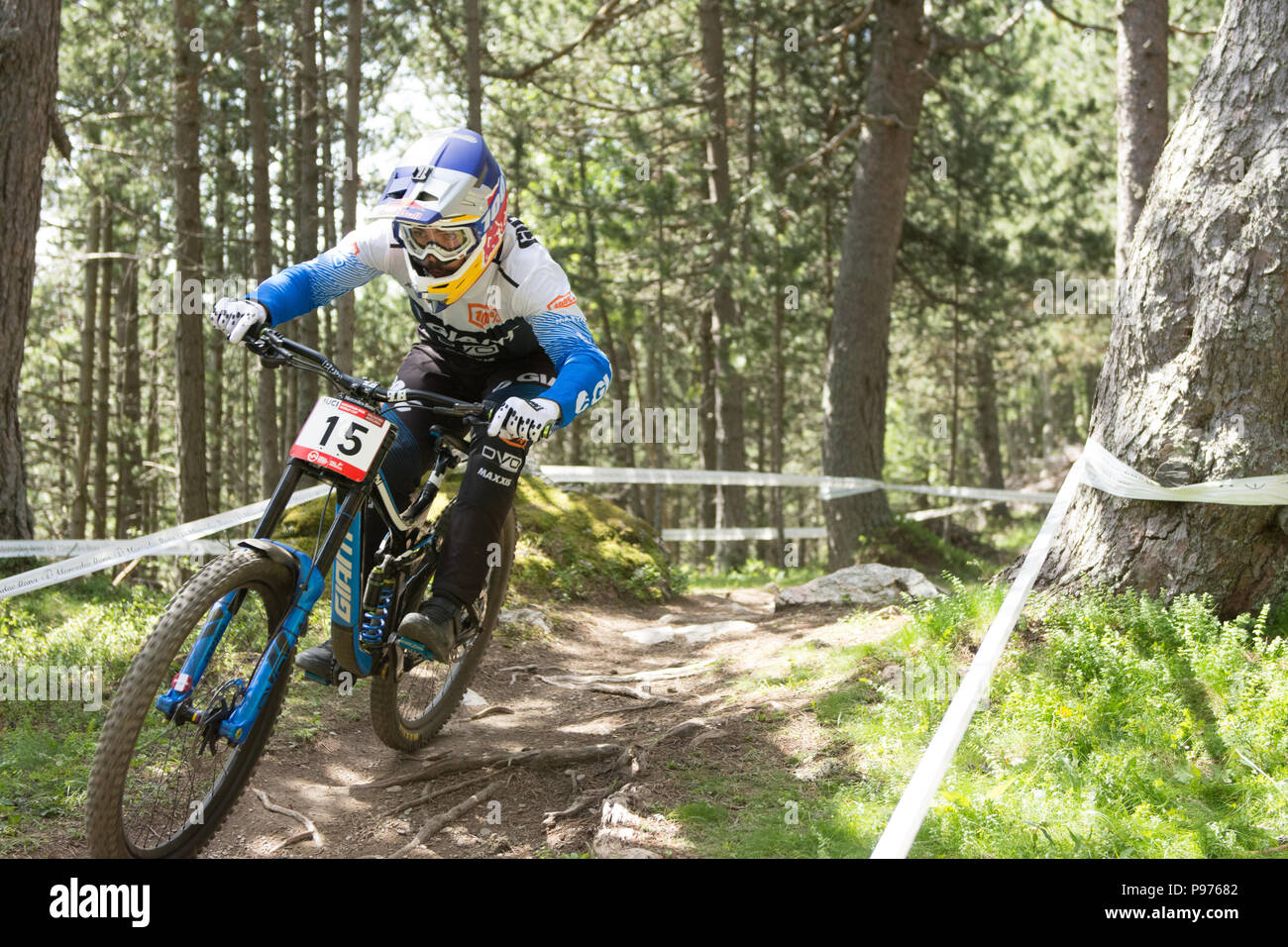 Vallnord, La Massana, Andorre. 15 juillet 2018. Course de descente, l'UCI, la Coupe du Monde de vélo de montagne, Andorre Vallnord. 15/07/2018 Credit : Martin Silva Cosentino / Alamy Live News Banque D'Images