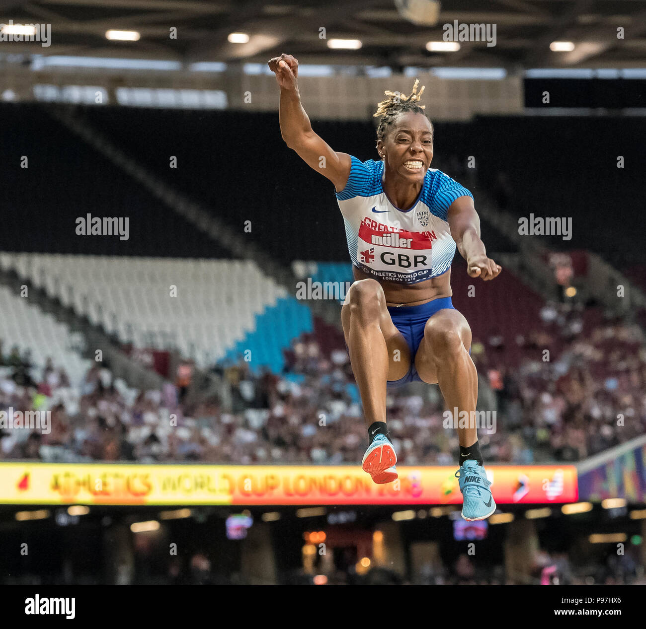 Stade olympique, Londres, Royaume-Uni. 14 juillet 2018. La Coupe du monde d'athlétisme 2018. Lorraine Ugen (GBR) prend la médaille d'or en saut en longueur femmes avec un temps de 6.86 à la séance inaugurale de la Coupe du monde d'athlétisme. Huit pays, huit athlètes et 8 points disponible par événement, le plus haut score Nation récompensé avec un trophée Platine Credit : Andy Gutteridge/Alamy Live News Banque D'Images