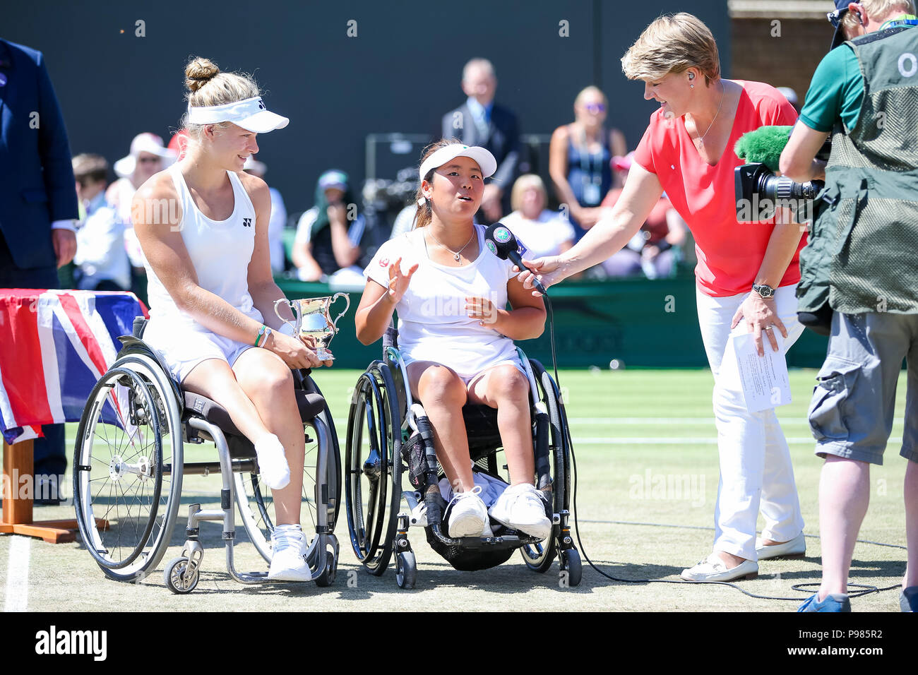 Londres, Royaume-Uni. 15 juillet, 2018. Kamiji yui (JPN) Tennis : Yui Kamiji du Japon parle après le Women's wheelchair doubles match final du championnat de tennis sur gazon de Wimbledon à l'All England Lawn Tennis et croquet Club à Londres, Angleterre . Credit : AFLO/Alamy Live News Banque D'Images