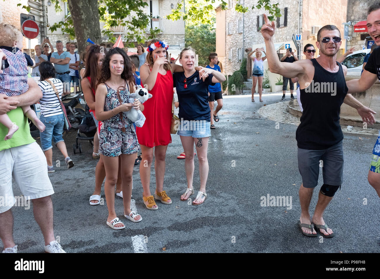 Français célébrant la Coupe du Monde de Football 2018 Banque D'Images