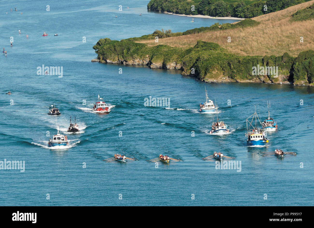 Pilote traditionnel Concert concours d'aviron pour Atkinson,Trophée de la rivière Gannel à Port de Newquay, Royaume-Uni, Juillet 14th, 2018 Robert Taylor/Alamy Live News. Newquay, Banque D'Images