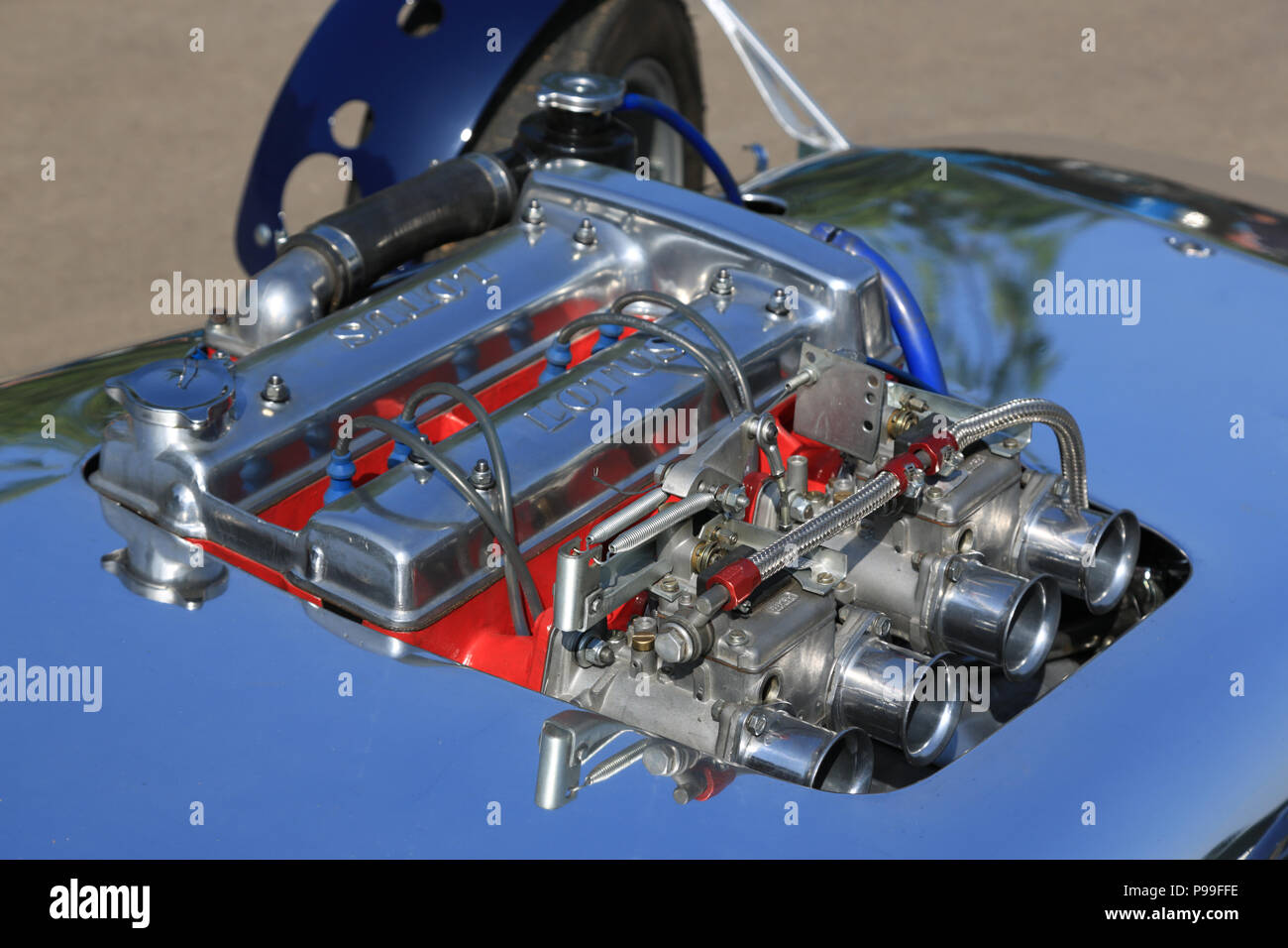 Twin Cam Engine Banque d'image et photos Alamy