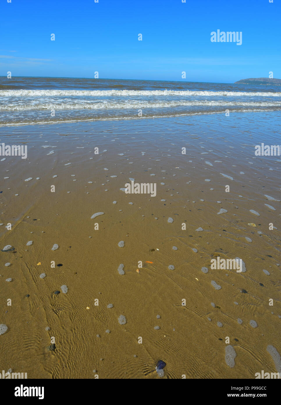 Plage à Penmaenmawr, UK Banque D'Images