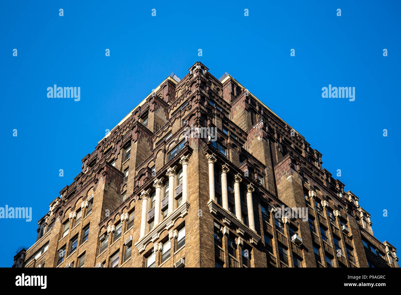 New York / USA - 13 juil 2018 : Septième avenue Street view à l'heure de pointe au centre de Manhattan Banque D'Images