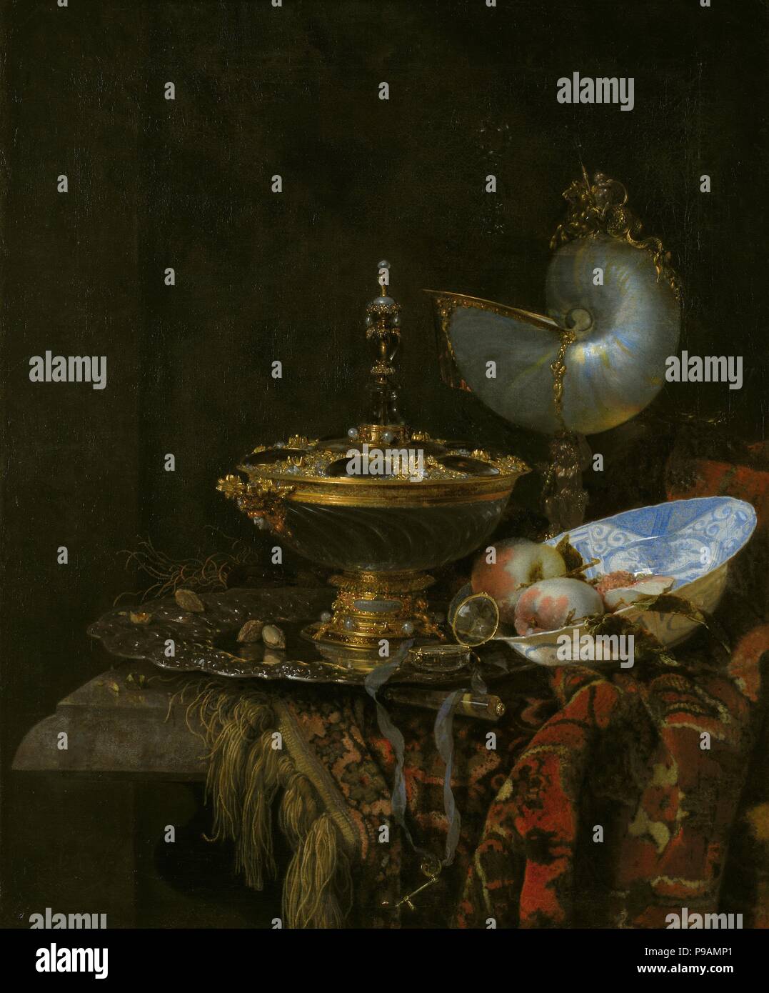 Pronk Still Life avec Holbein bol, tasse, gobelet en verre Nautilus et plat de fruits. Musée : Statens Museum for Kunst, Copenhague. Banque D'Images