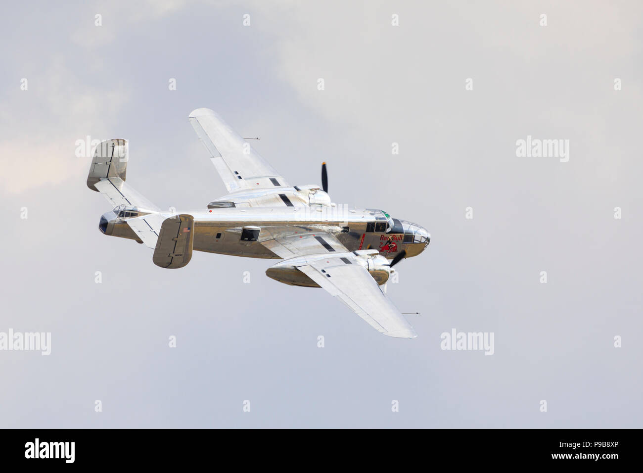 Red Bull North American B25J Mitchell, bombardier moyen N6123C. Banque D'Images