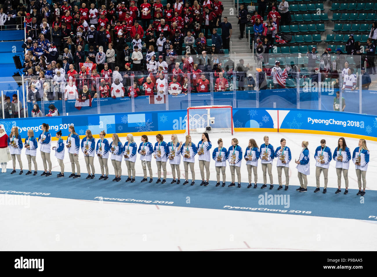 La Finlande l'équipe remporte la médaille de bronze dans le Hockey sur glace féminin aux Jeux Olympiques d'hiver de PyeongChang 2018 Banque D'Images