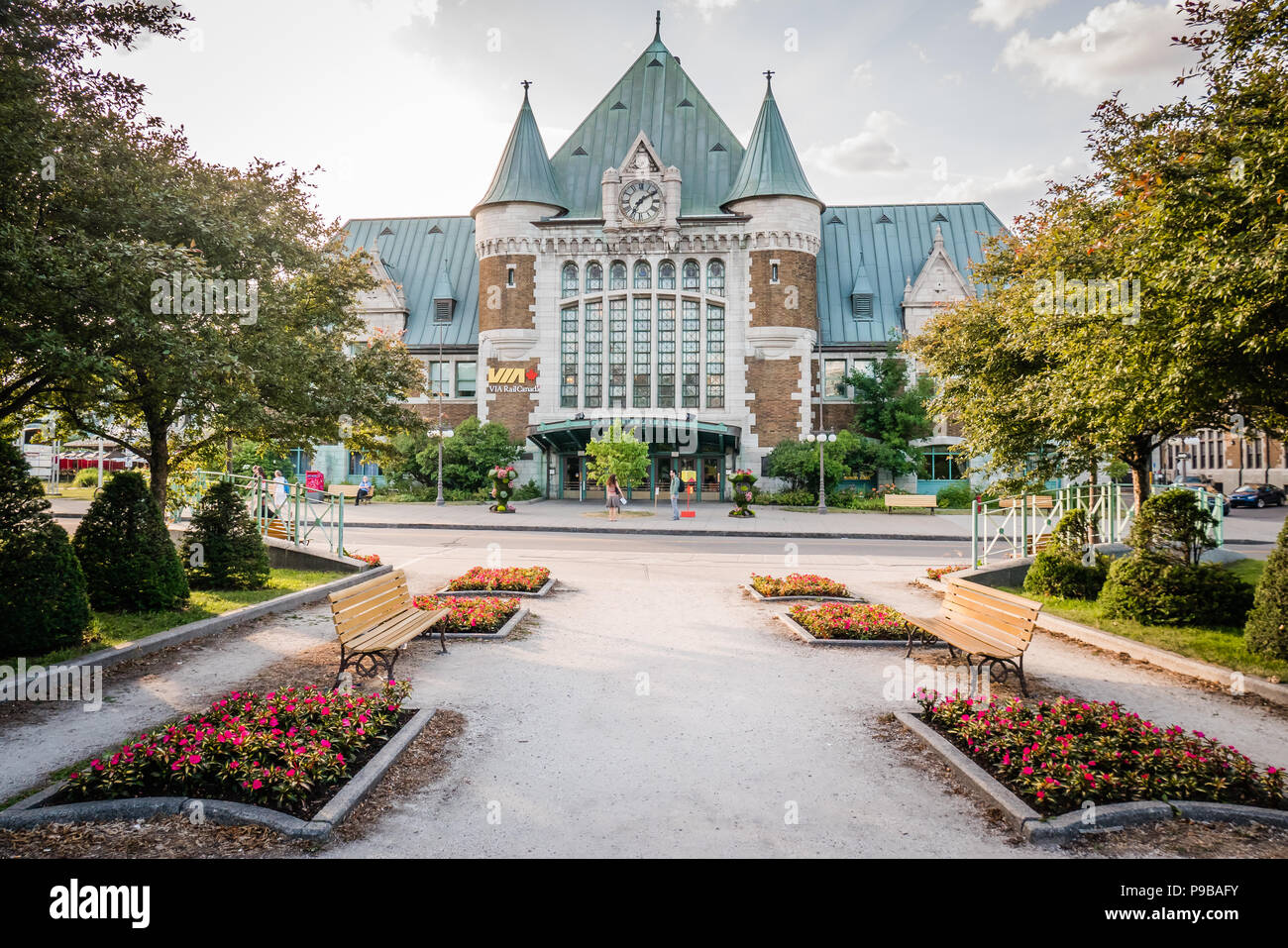 Gare Du Palais Ou Palais Station Est La Principale Gare Ferroviaire Et Routiere A Quebec Canada Photo Stock Alamy