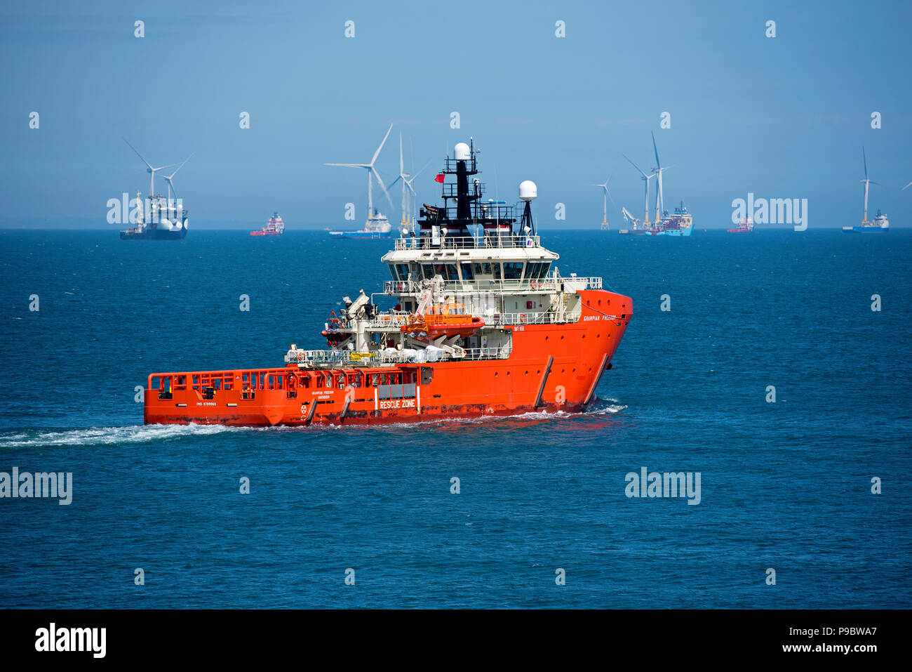 Le navire au large de la sécurité veille à la liberté de la forêt de partir à la mer du Nord à partir de la région de Grampian, port des villes, de l'Écosse. United Ki. Banque D'Images